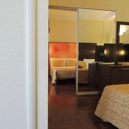 Hotel Hamiltown 3*