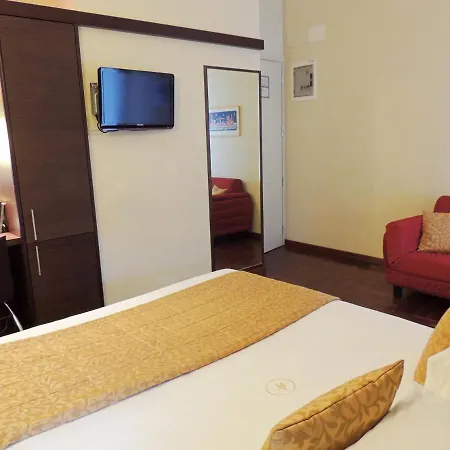 Hotel Hamiltown 3*