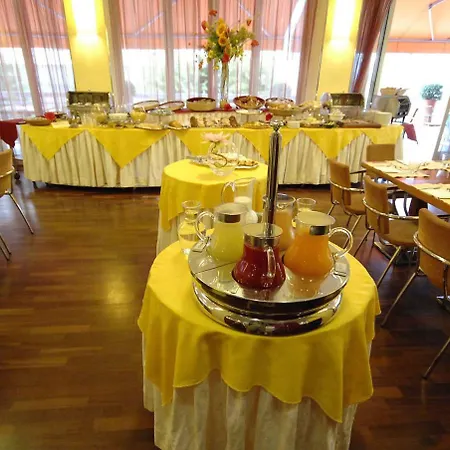 Hamiltown Hotel 3*