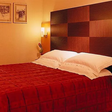 Hotel Hamiltown 3*