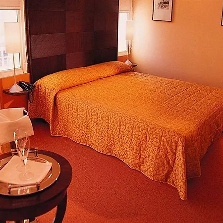 Hotel Hamiltown 3*